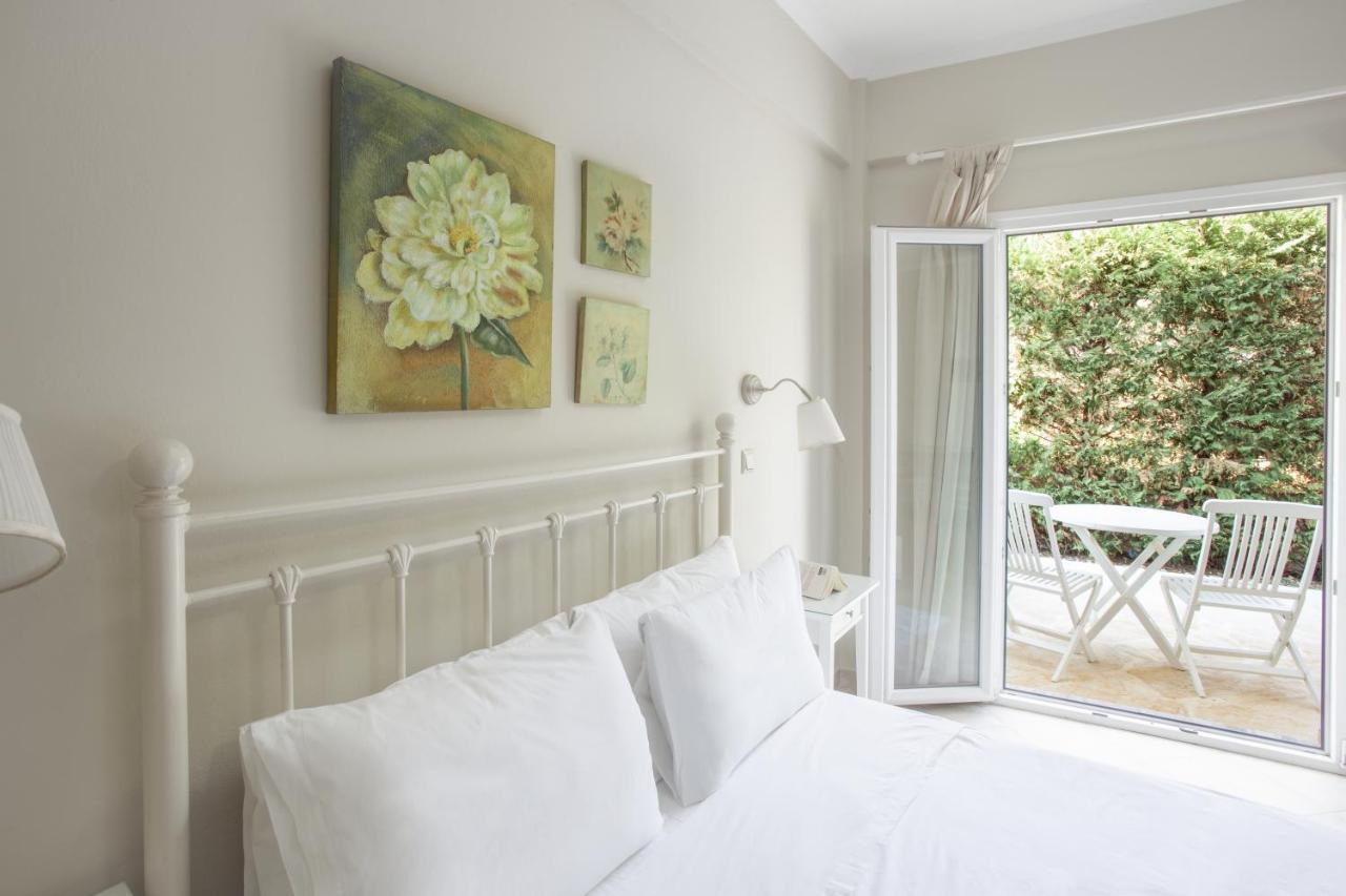 Kassiopi Seafront Elegant Apartments 외부 사진