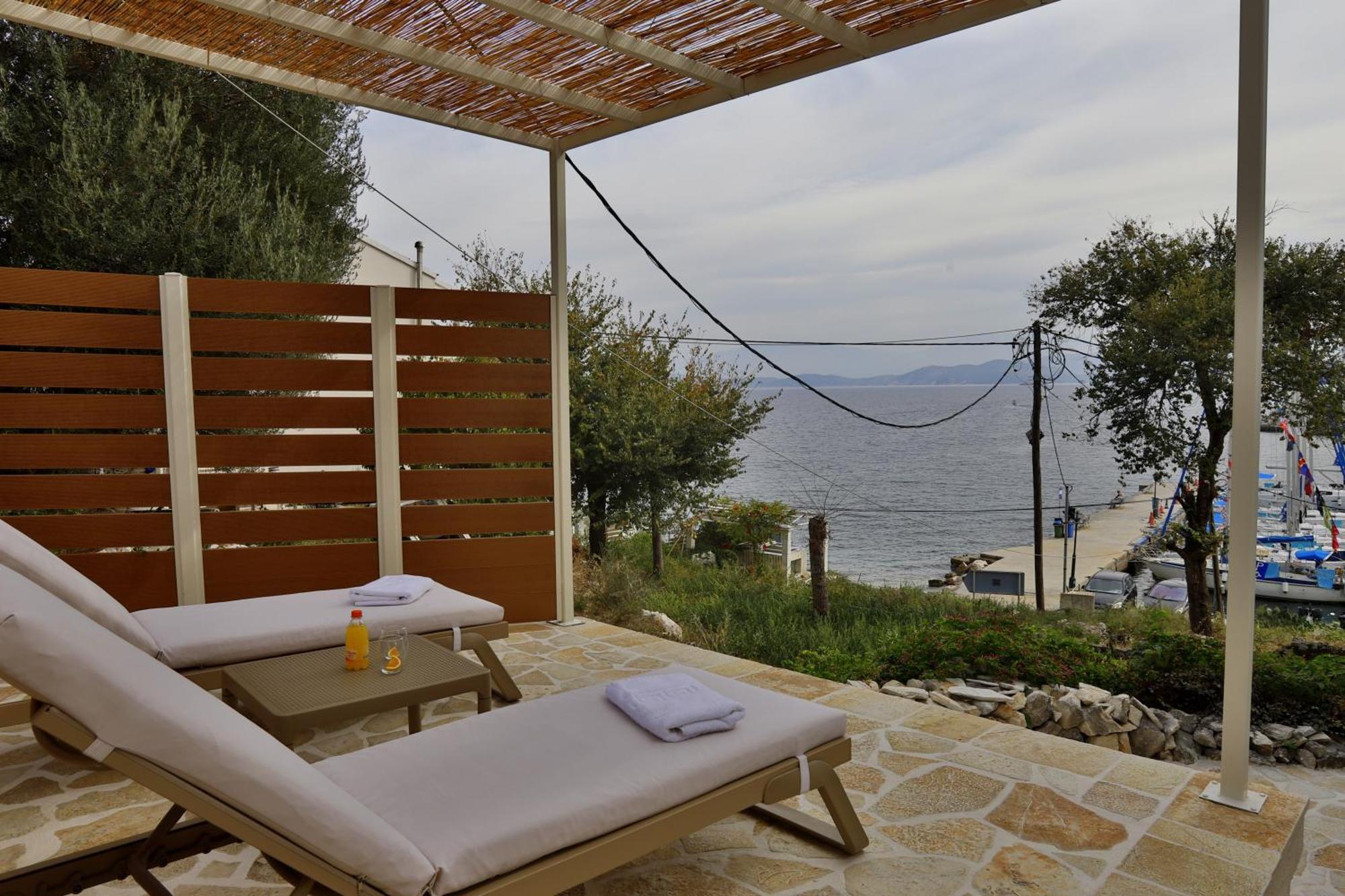 Kassiopi Seafront Elegant Apartments 외부 사진